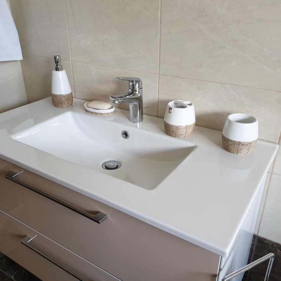 Apartamenti Danna Ledmane Extérieur photo